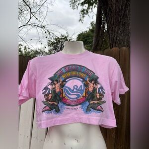 Vintage The World's Fair New Orleans Louisiana single stitch crop top.